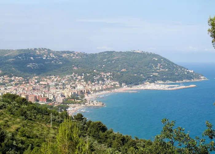 La Bouganville - Rustico Con Giardino By Interhome Apartman *