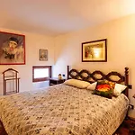 La Bouganville - Rustico Con Giardino By Interhome *