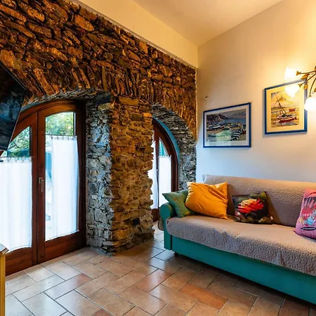 La Bouganville - Rustico Con Giardino By Interhome *