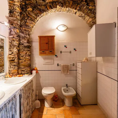 La Bouganville - Rustico Con Giardino By Interhome شقة Molino Nuovo (Savona)