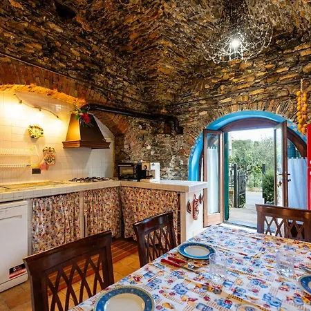 La Bouganville - Rustico Con Giardino By Interhome Molino Nuovo (Savona)